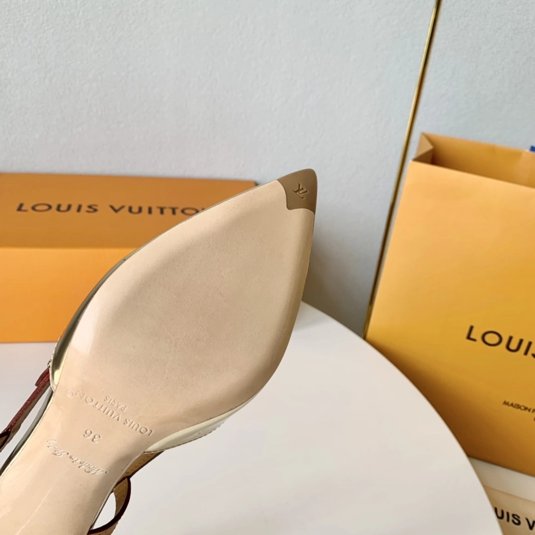 COCO-- 8V 1AC8SA BLOSSOM sheepskin Heel height：7.5CM item:D-X000H2952